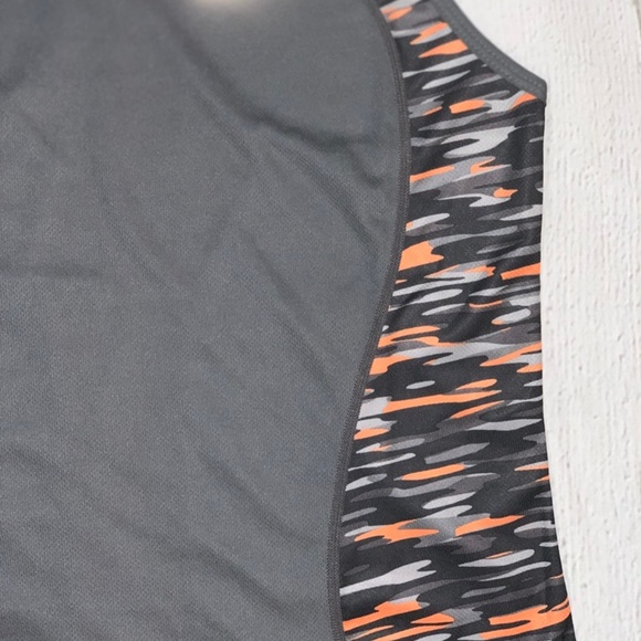 Nike Racerback Dri-Fit Size S NWT - Picture 3 of 6